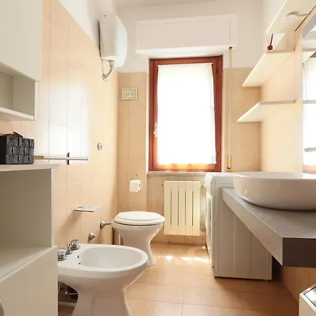 Ampio Trilocale A 100m Dal Mare Apartment *